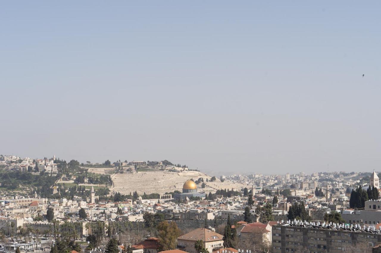 The Haneviim Court - Isrentals Jerusalem Exteriör bild