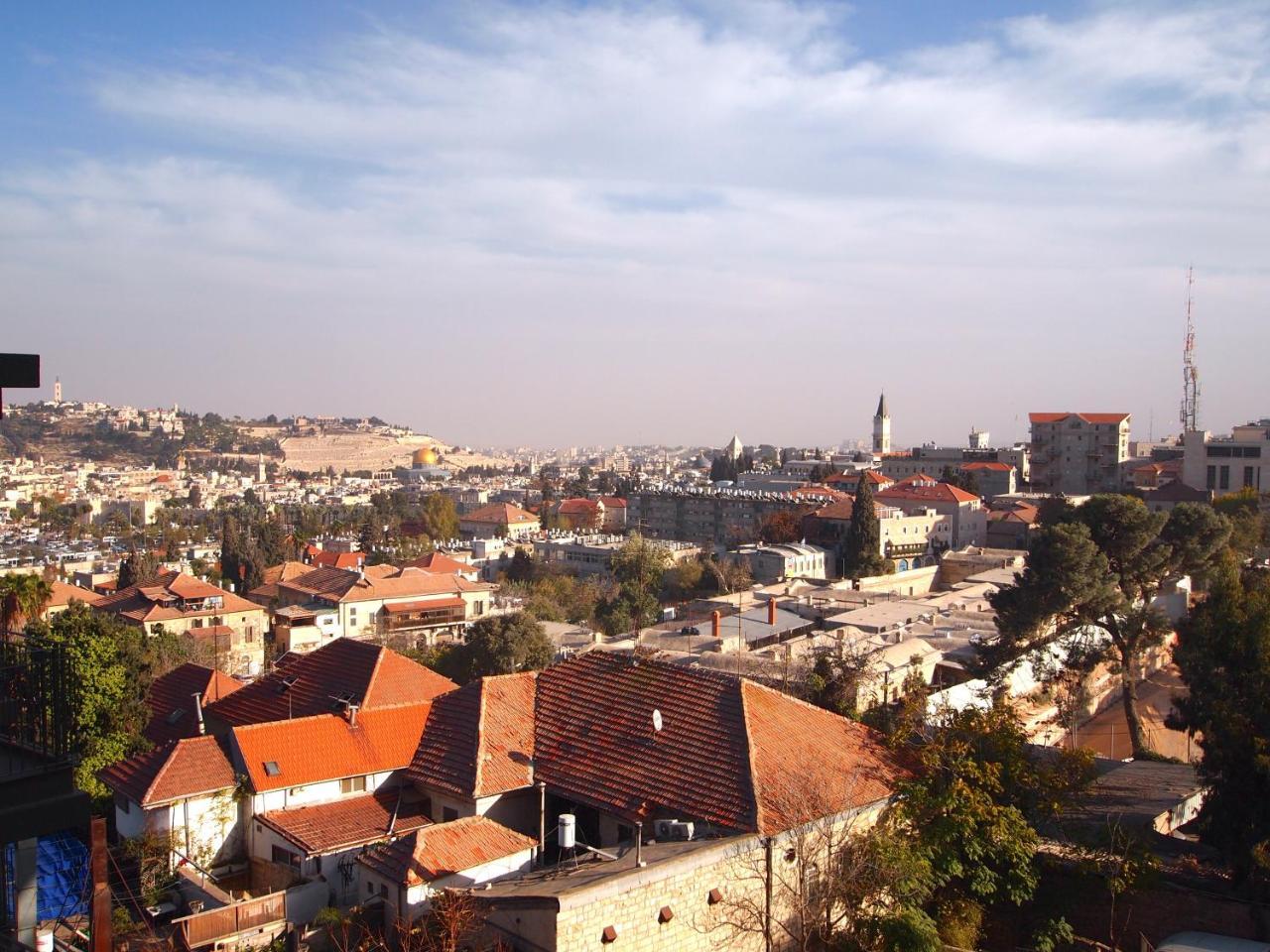 The Haneviim Court - Isrentals Jerusalem Exteriör bild
